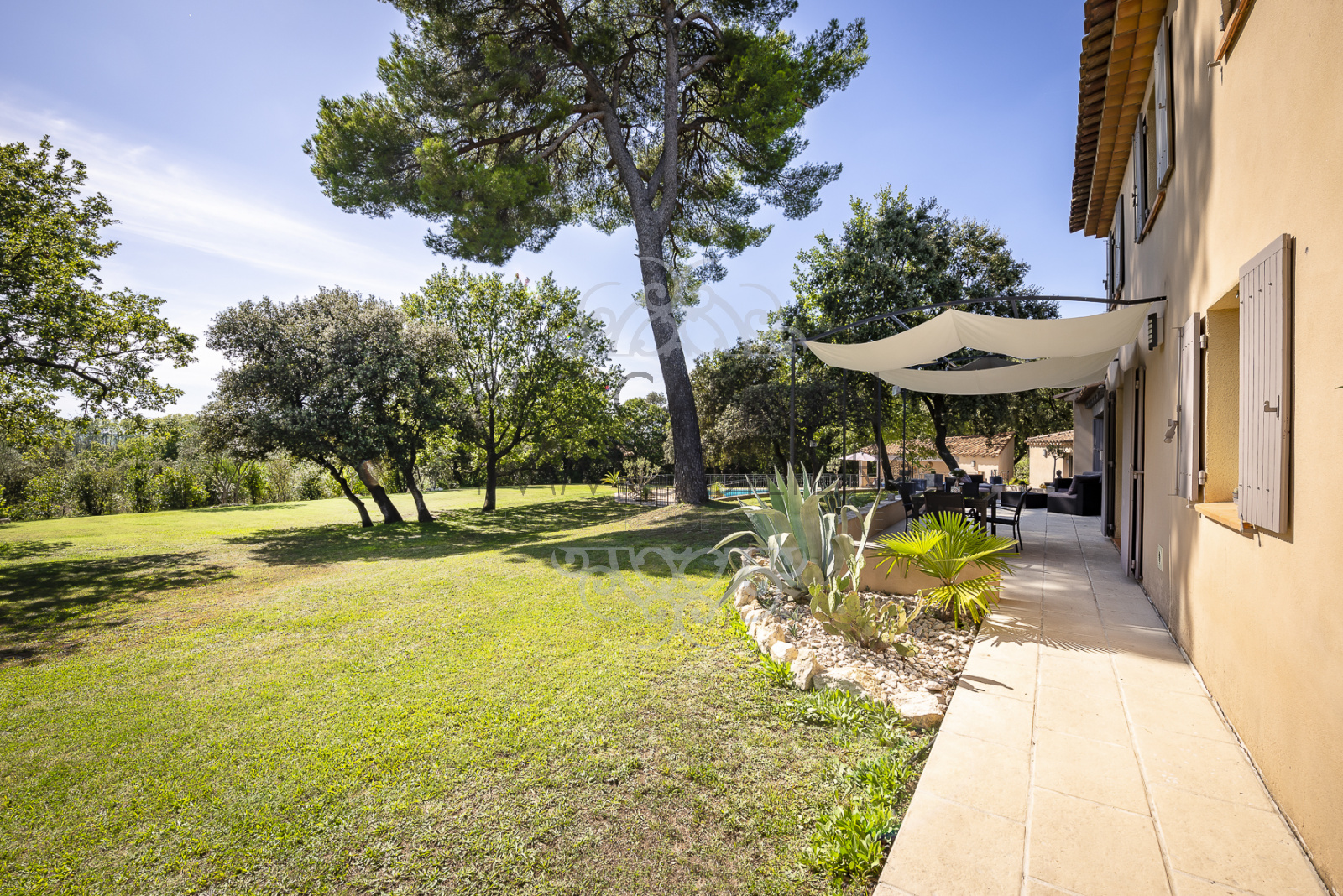 Image_4, Maisons (maison, propriété, villa, Mas,bastide, maison de village), Aix-en-Provence, ref :979VM