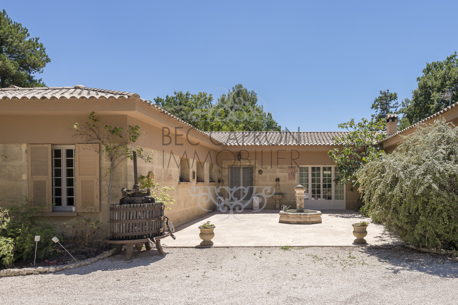 Image_19, Maisons (maison, propriété, villa, Mas,bastide, maison de village), Aix-en-Provence, ref :1328 VM