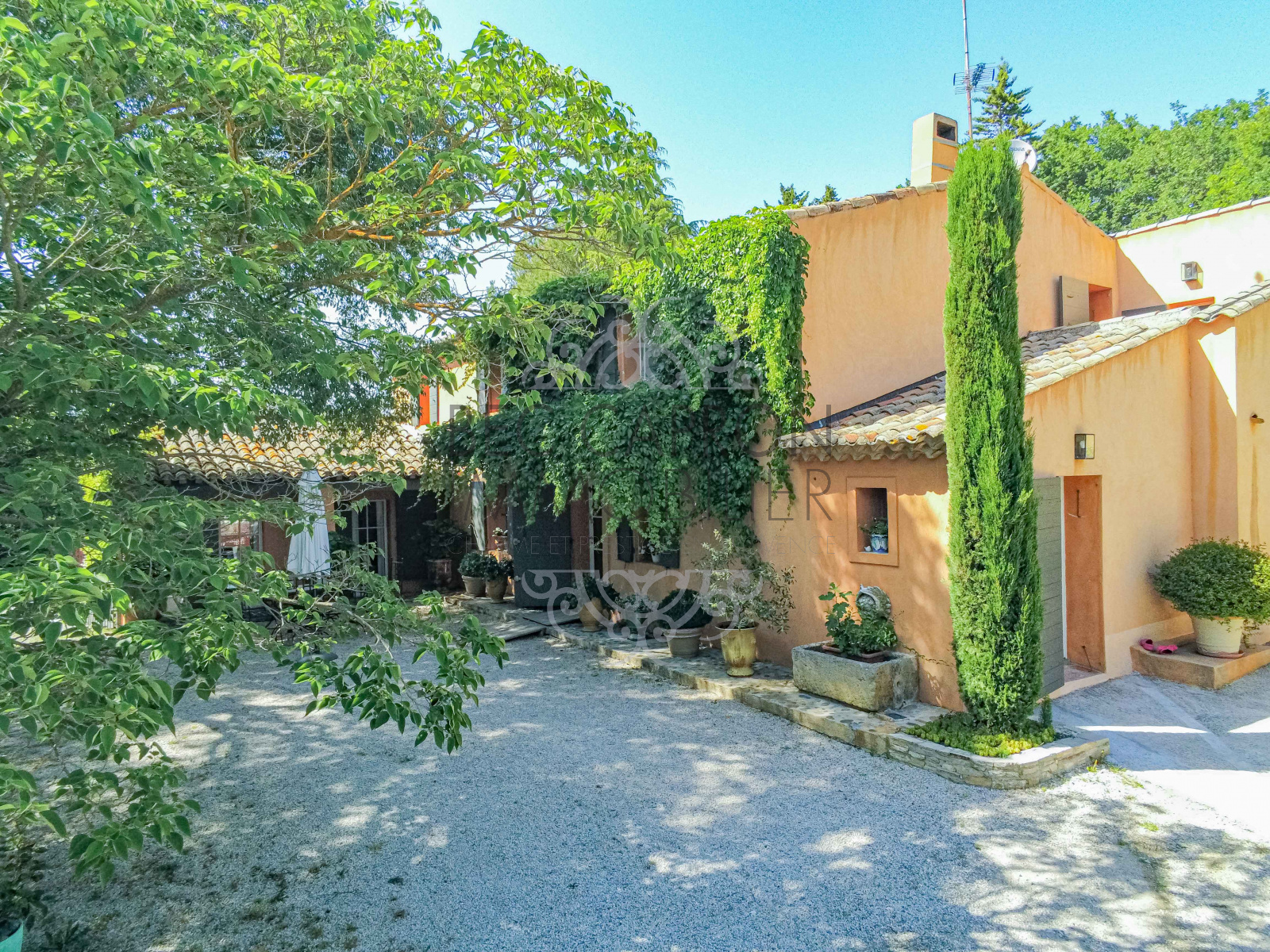 Image_1, Maisons (maison, propriÃ©tÃ©, villa, Mas,bastide, maison de village), Aix-en-Provence, ref :1160VM