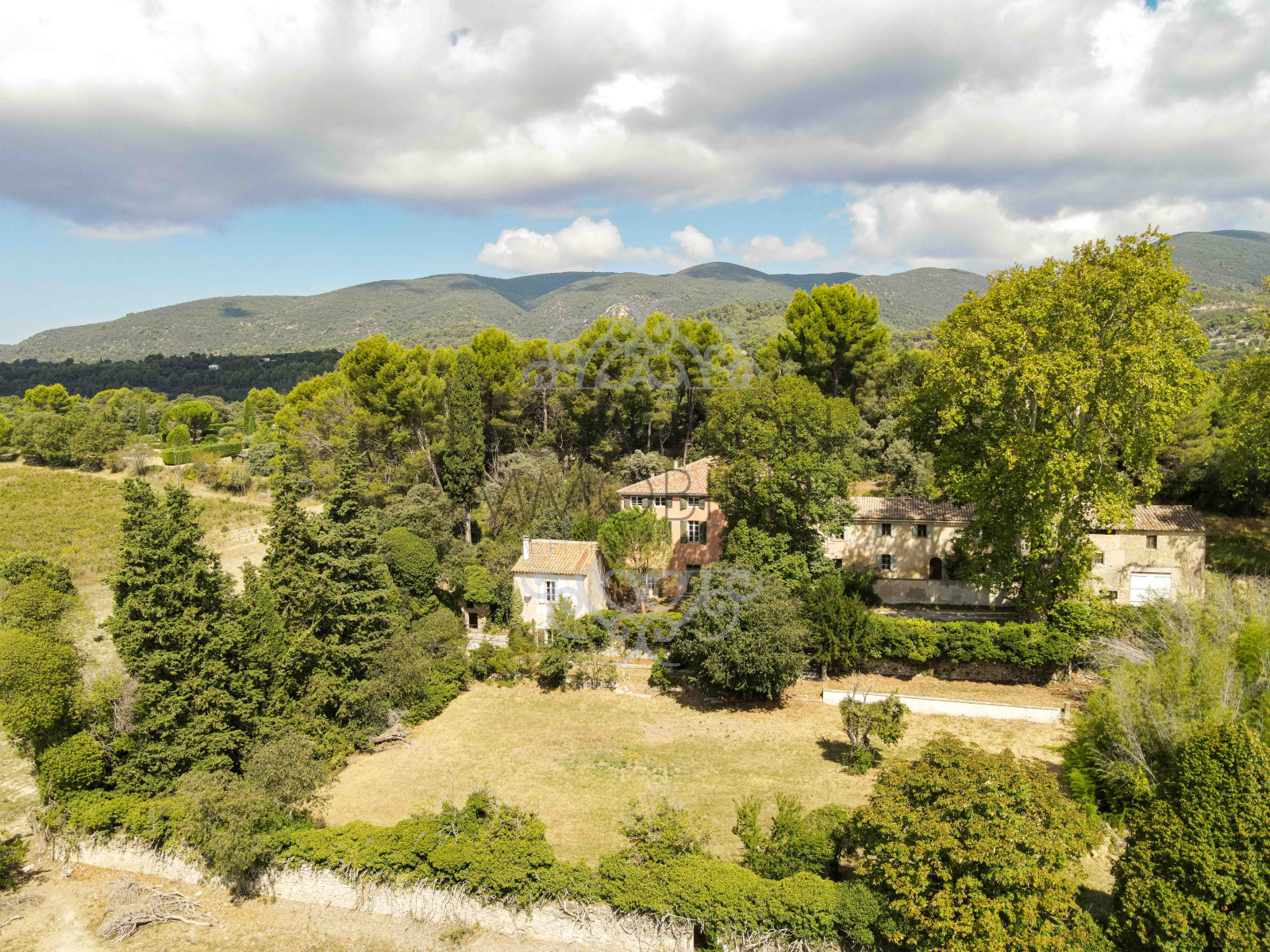 Image_9, Maisons (maison, propriété, villa, Mas,bastide, maison de village), Aix-en-Provence, ref :1250 VM